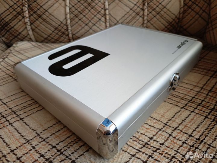 Алюминиевый чехол для настольного тенниса Andro