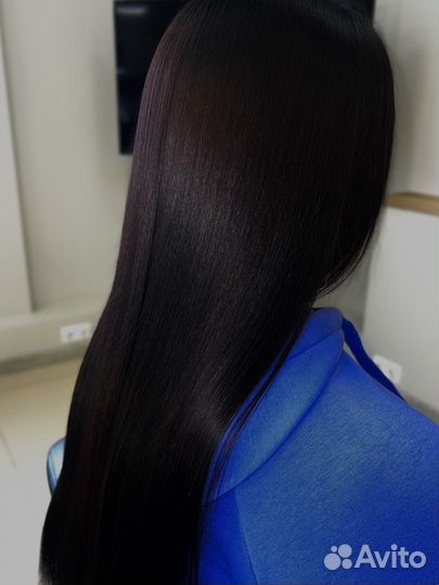 Кератиновое выпрямление волос