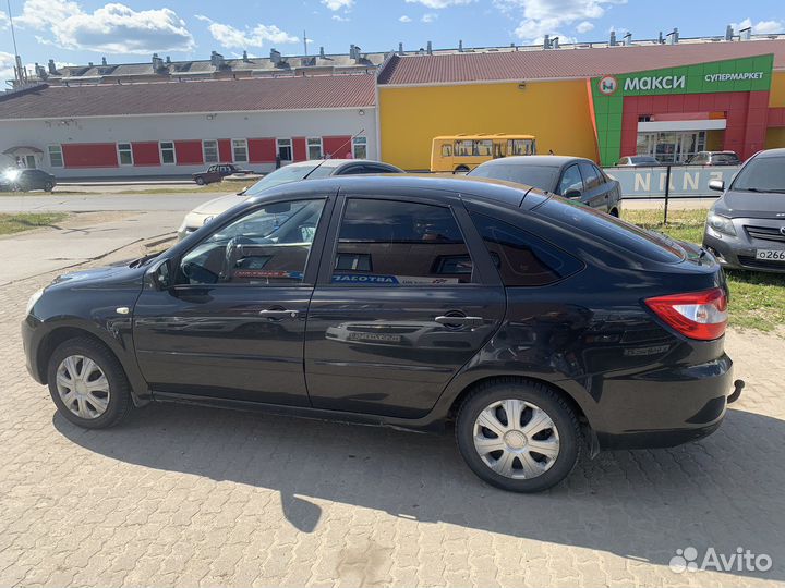 LADA Granta 1.6 МТ, 2017, 124 800 км