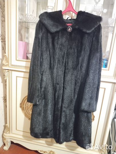 Шуба норковая с капюшоном