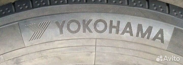 Yokohama BluEarth AE50 235/55 R18