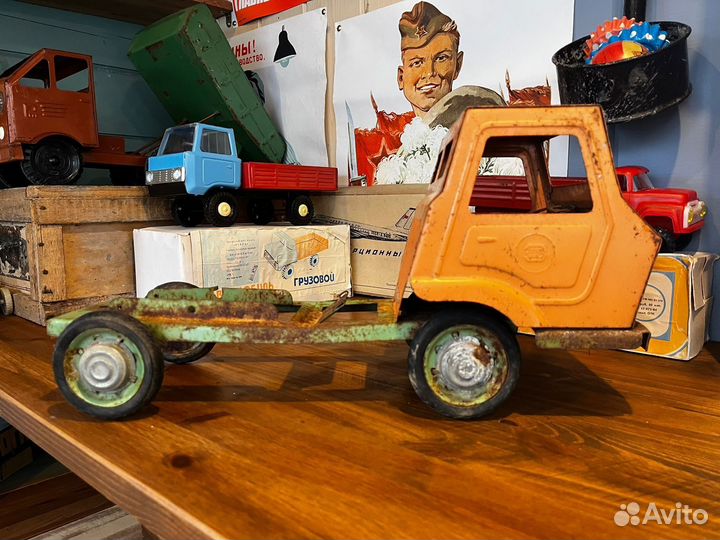 Грузовик игрушка СССР