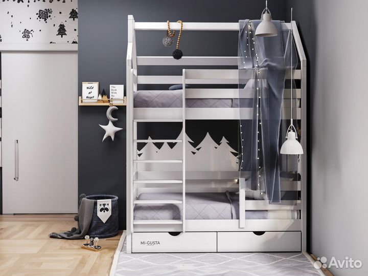 Детская кроватка