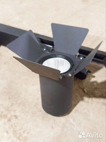 Трековый светильник Arte Lamp falenaa6720PL-1BK