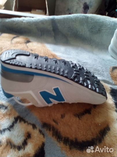 New Balance Новые