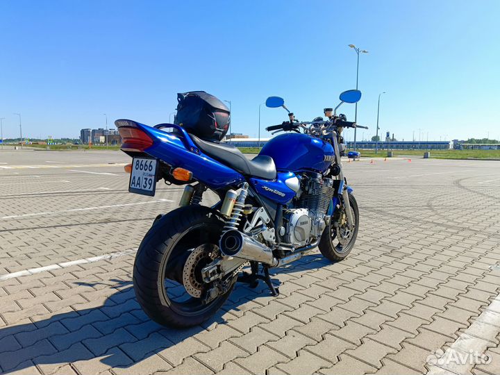 Yamaha XJR 1300