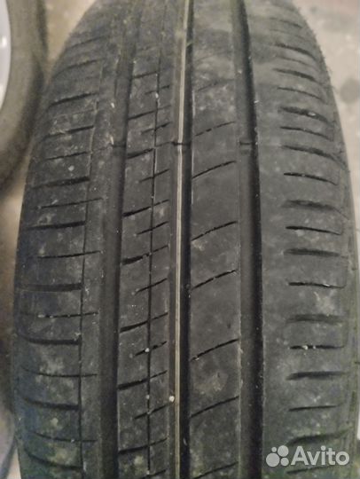 Комплект шин с дисками