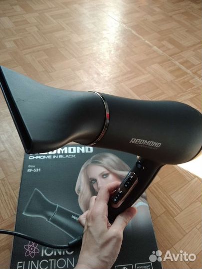 Фен для волос redmond RF-531. (2000 ватт)