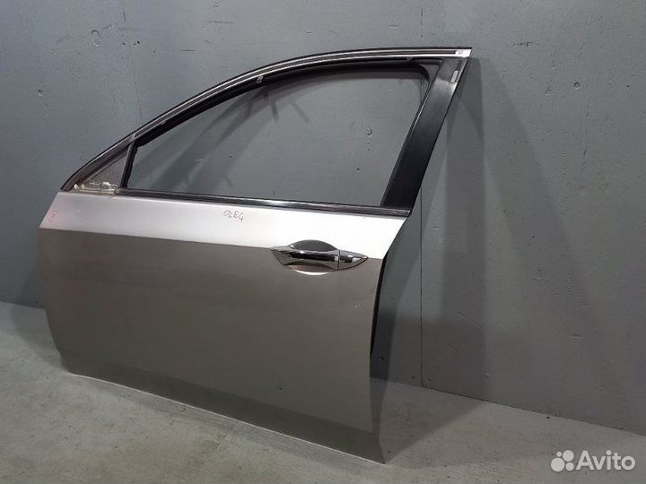 Дверь передняя левая Honda Accord 8
