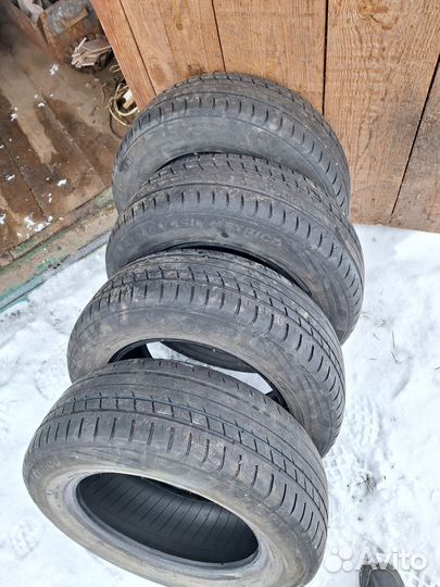 Viatti Strada Asimmetrico 195/65 R15