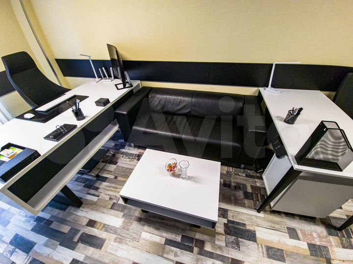 Офис с мебелью и техникой, 26 м²