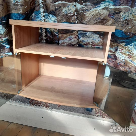 Тумба под телевизор