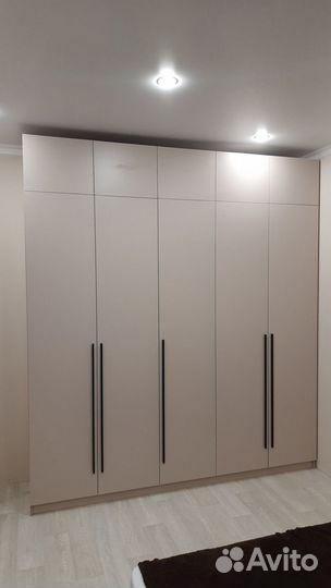 Шкаф встроенный