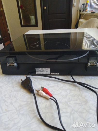 Виниловый проигрыватель sony PS-LX52Y