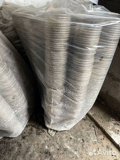 Пластиковые стаканы для рассады