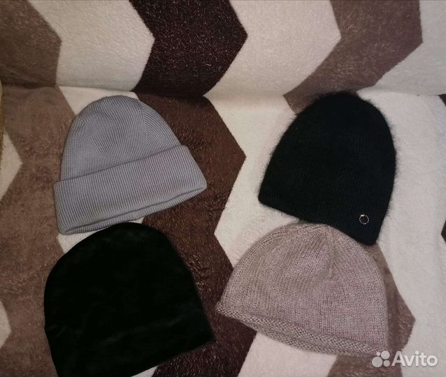 Шапки все новые, в отличном состоянии