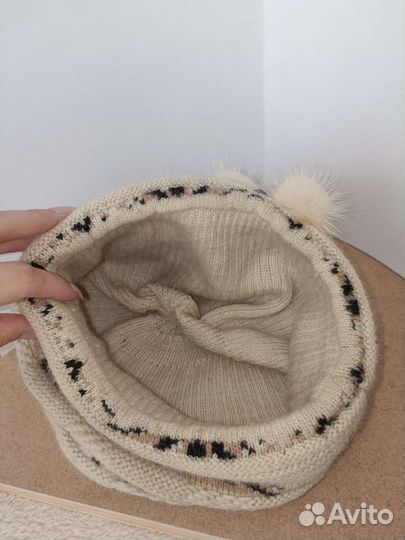 Шапка женская вязаная