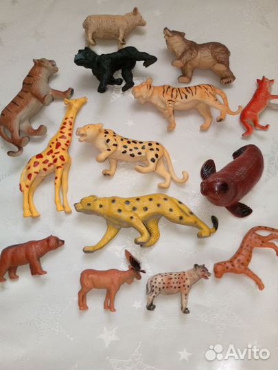 Фигурки разные,Эласмозавр и другие игрушки