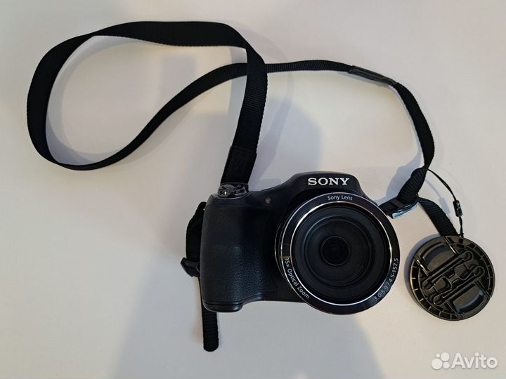 Цифровой фотоаппарат Sony CyberShot DSC-H300