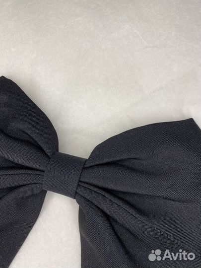 Бант с заколкой черный