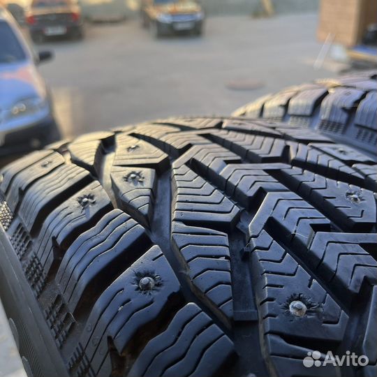 Tigar SUV Ice 215/60 R17 100T