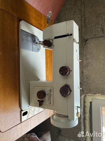 Швейная машина подольск чайка 143