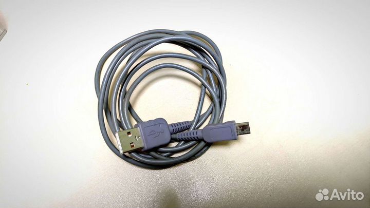 Тюнер AVerMedia AverTV USB2.0 plus
