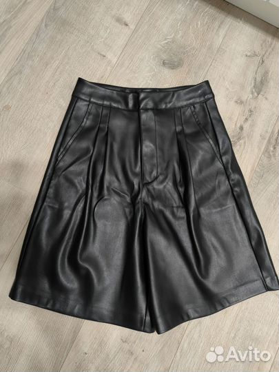 Шорты женские кожаные 44