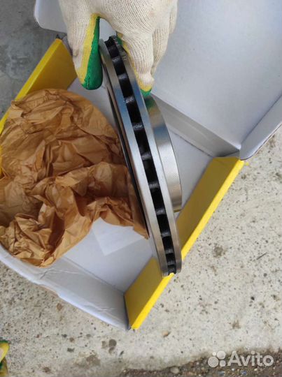 Диск тормозной ваз 2112, 2170 R14