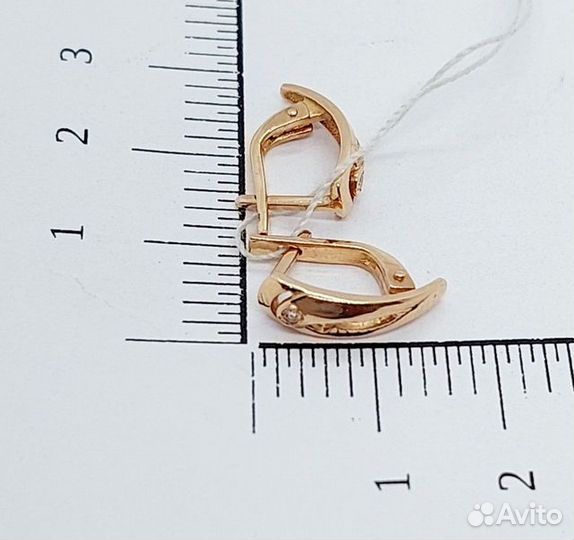 Золотые серьги с фианитом