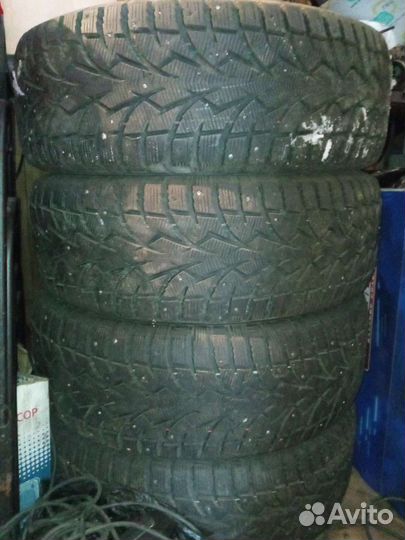 Toyo Observe Ice-Freezer SUV 265/65 R17 173B