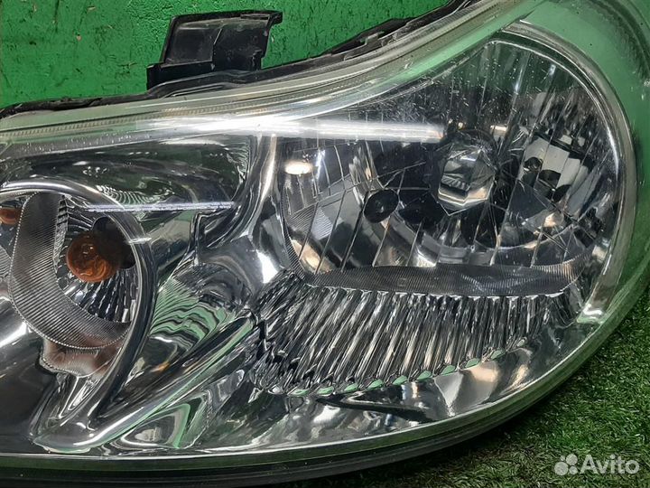 Фара левая Suzuki SX4 2007