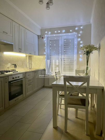 2-к. квартира, 63 м², 5/11 эт.