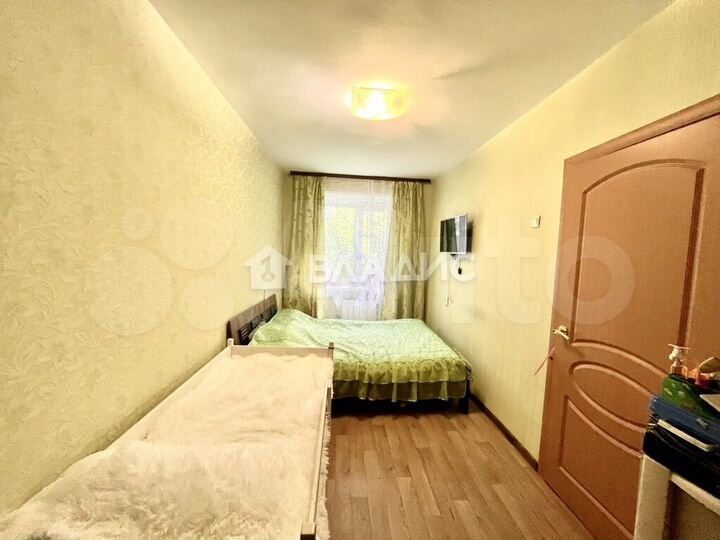 3-к. квартира, 64 м², 2/5 эт.