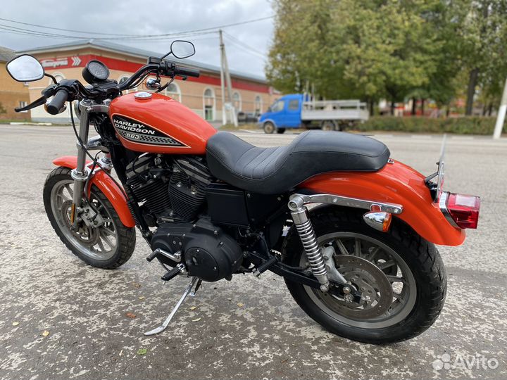 Harley Davidson Sportster 883R