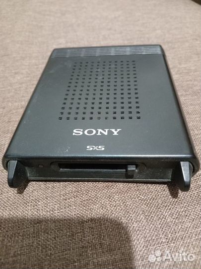 Видеокамера Sony pmw-100