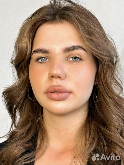 Мастер бровист