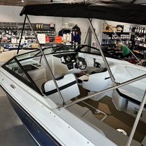 Катер Sea Ray 210 spx Новый 2024 год