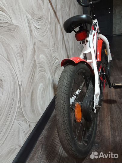 Детский велосипед 16