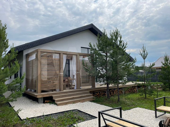 Дом 130 м² на участке 8 сот.