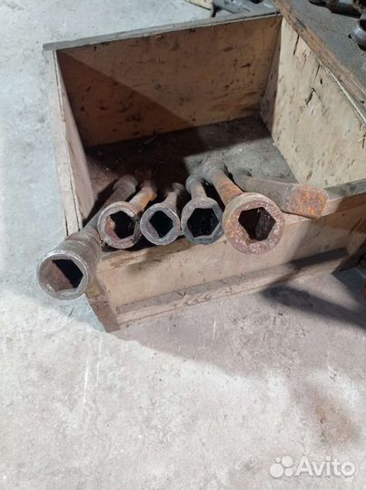 Ключ балонник