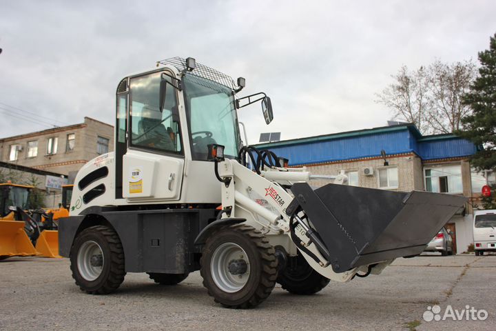 Фронтальный погрузчик Redstar E10, 2023