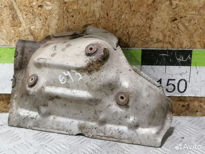 Экран тепловой Infiniti G 2007-2014