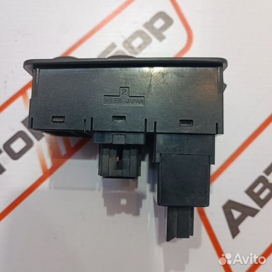 Блок управления светом Mitsubishi Sigma