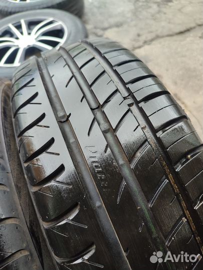 Viatti Strada Asimmetrico 175/70 R14