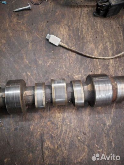 Распредвал правой гбц 6G72 24v Pajero II