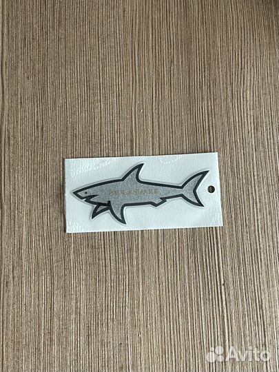 Наклейка акула Paul Shark