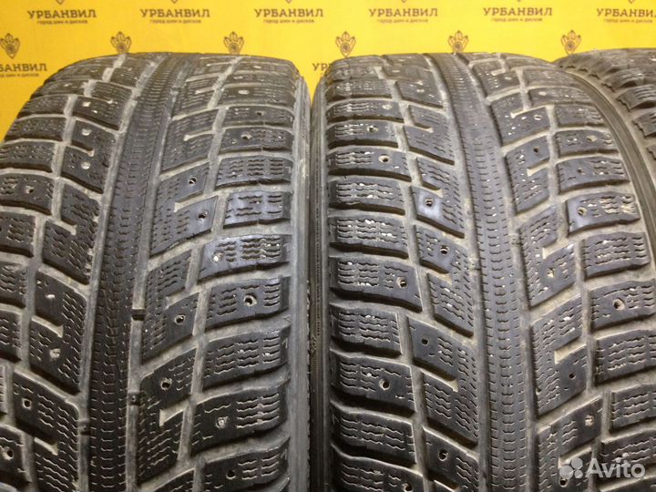 Kumho I'Zen KW22 215/50 R17