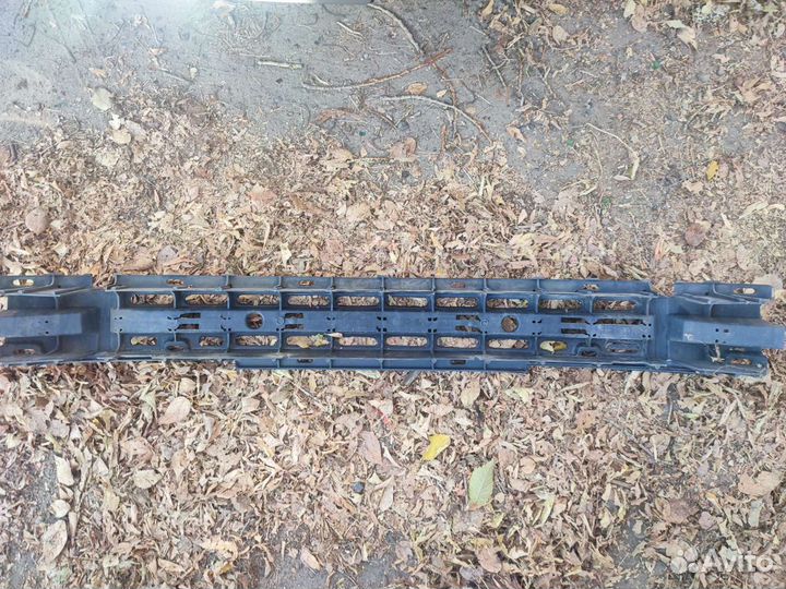 Бампер с усилителем Ваз 2110