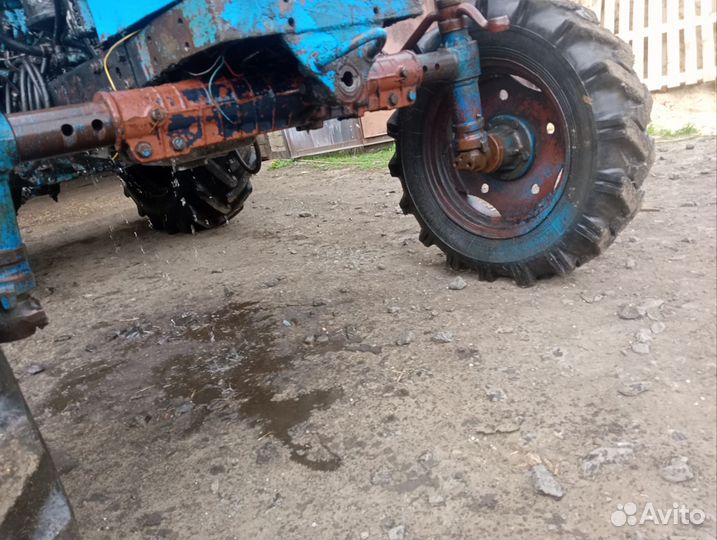 Трактор Мтз 80 в разбор